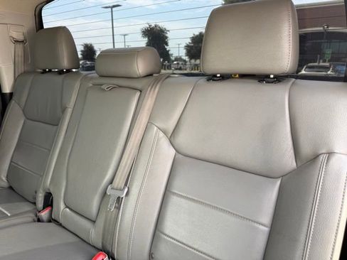 Used 2016 Toyota Tundra Limited w/ Limited Premium Package AWD/4WD image 20