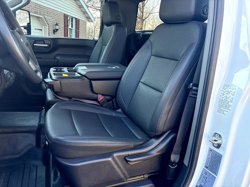 Used 2025 Chevrolet Silverado 3500 W/T w/ WT Convenience Package image 9