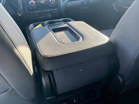 Used 2021 GMC Sierra 1500 SLE w/ LPO, GMC Protection Package AWD/4WD image 17
