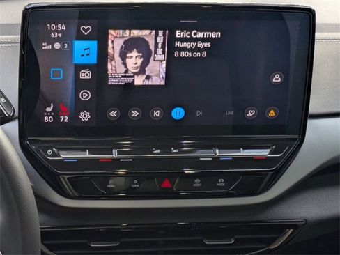 Used 2023 Volkswagen ID.4 Pro image 16