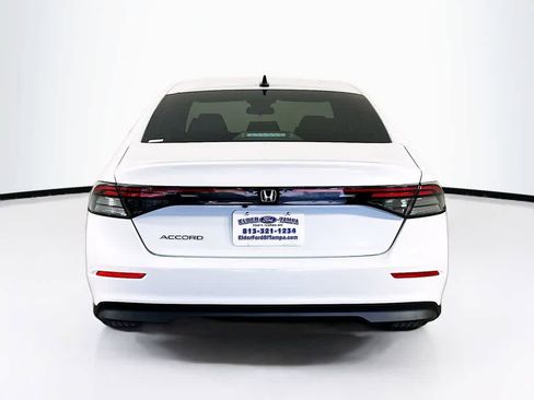 Used 2025 Honda Accord SE image 5