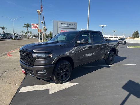 New 2026 RAM 1500 Big Horn AWD/4WD image 10