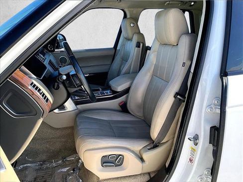 Used 2014 Land Rover Range Rover Supercharged image 27