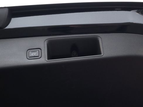 Used 2022 GMC Terrain Denali w/ LPO, Floor Liner Package image 20