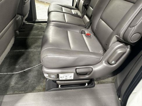 Used 2015 Honda Odyssey EX-L image 27