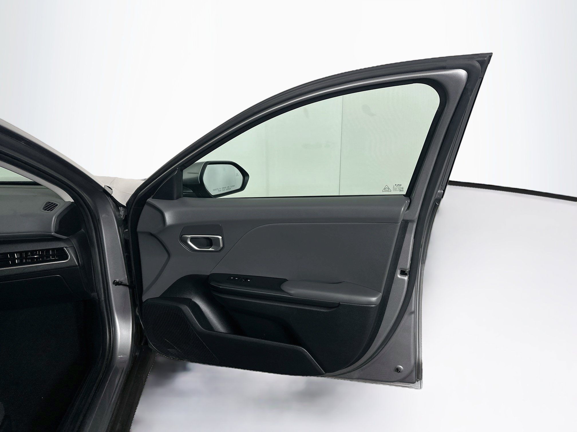 Used 2025 Kia K4 FWD image 30