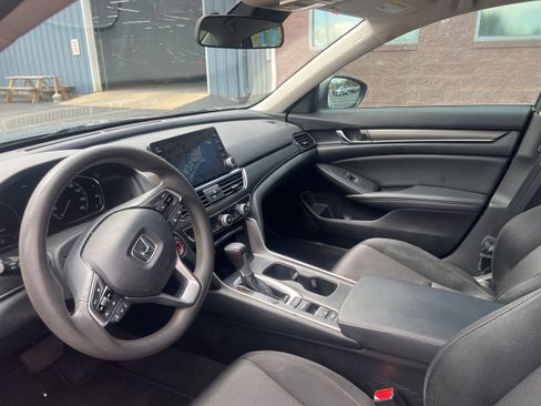 Used 2021 Honda Accord LX image 10
