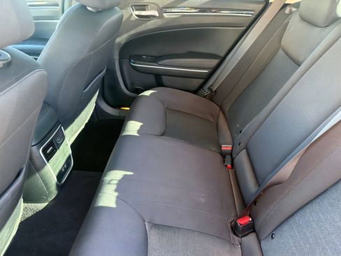 Used 2023 Chrysler 300 Touring w/ Sport Appearance Package image 14