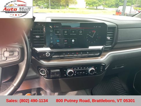 Used 2025 GMC Sierra 1500 Elevation AWD/4WD image 18