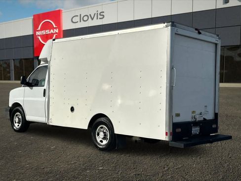 Used 2019 Chevrolet Express 3500 Van 139 w/ Driver Convenience Package image 7