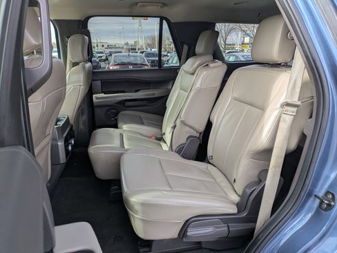 Used 2020 Ford Expedition XLT w/ Equipment Group 202A image 30