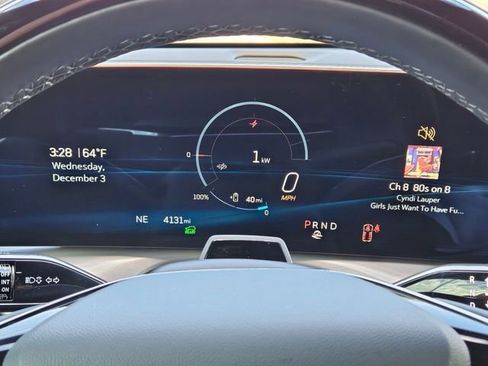 New 2026 Cadillac Vistiq Sport w/ LPO, Floor Liner Package image 16