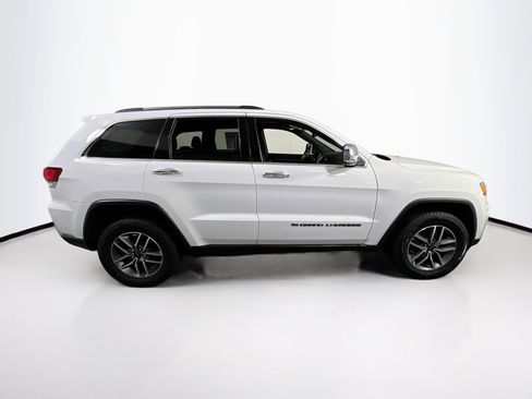 Used 2022 Jeep Grand Cherokee Limited image 4
