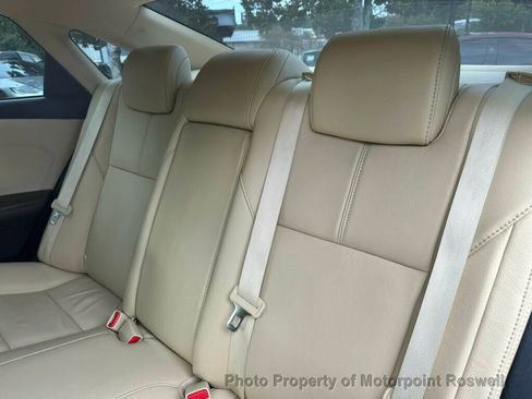 Used 2016 Toyota Avalon XLE image 14