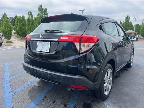 Used 2021 Honda HR-V LX image 6