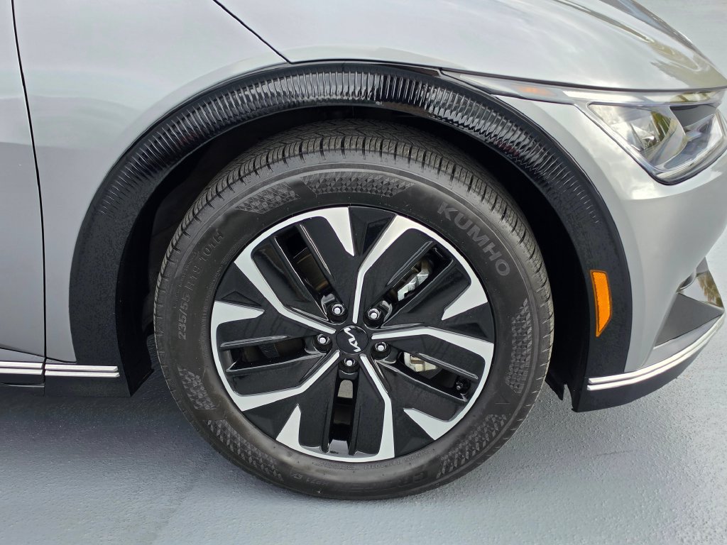 Certified 2024 Kia EV6 Wind RWD image 10