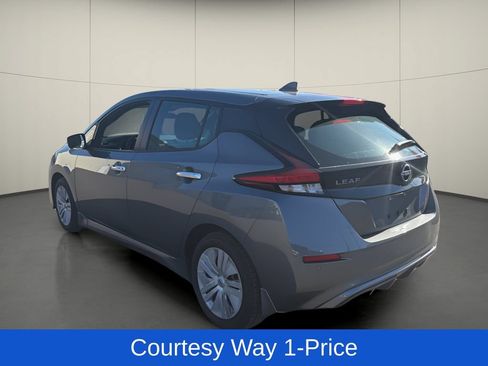 Used 2025 Nissan Leaf S FWD image 6