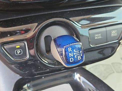 Used 2016 Toyota Prius Three FWD image 15