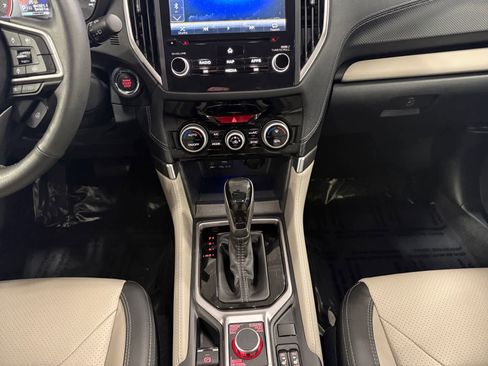 Used 2023 Subaru Forester Limited image 11