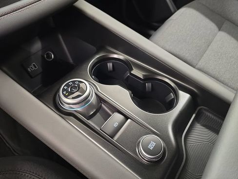New 2026 Ford Explorer Active AWD/4WD image 32