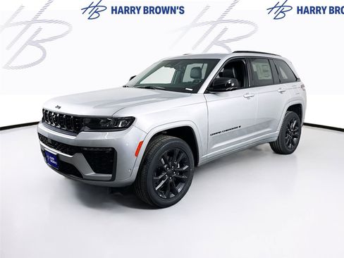 New 2026 Jeep Grand Cherokee Limited AWD/4WD image 1