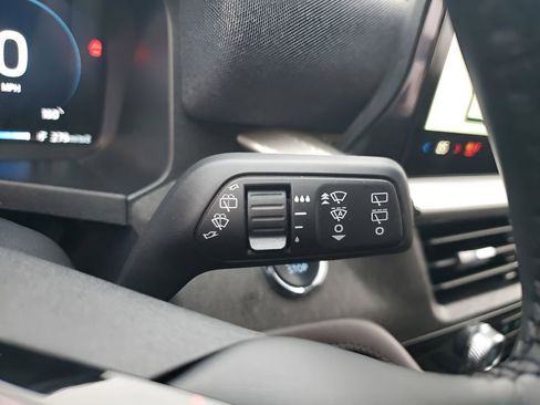 Used 2025 Ford Explorer Platinum w/ LUX Leather Package image 37