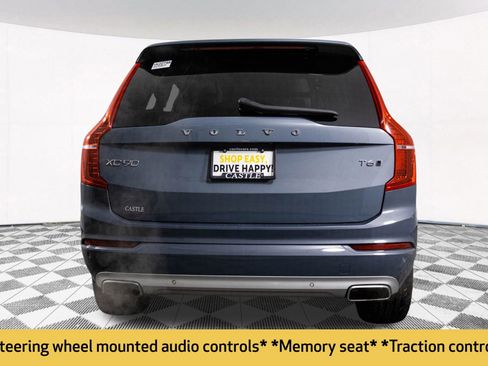 Used 2021 Volvo XC90 T6 Momentum w/ Protection Package image 16