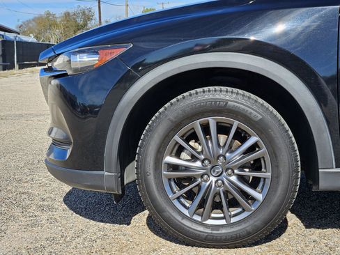 Used 2021 MAZDA CX-5 Touring image 11