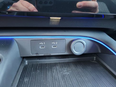 New 2026 Nissan Sentra SV image 18