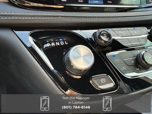 New 2026 Chrysler Pacifica Select w/ S Appearance Package image 19