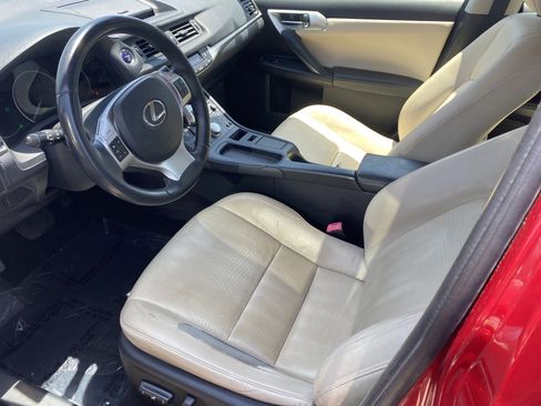 Used 2012 Lexus CT 200h Premium FWD image 10