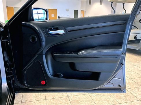 Used 2014 Chrysler 300 S AWD/4WD image 22