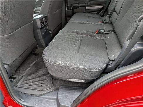 New 2026 Toyota 4Runner SR5 AWD/4WD image 15
