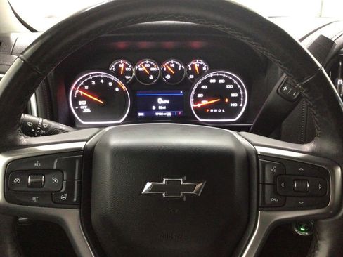 Used 2022 Chevrolet Silverado 1500 RST image 11