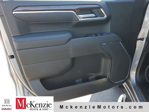 New 2026 GMC Sierra 1500 SLE AWD/4WD image 8