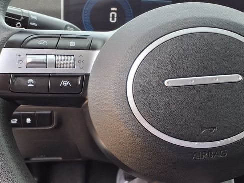 Used 2025 Hyundai Tucson SEL AWD/4WD image 14