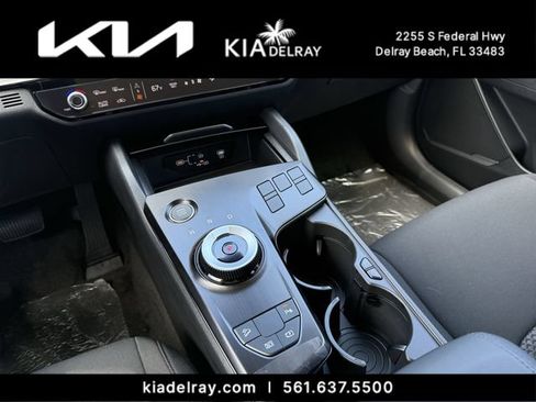 New 2026 Kia Sportage LX FWD image 23