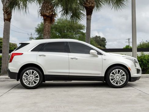 Used 2018 Cadillac XT5 Premium Luxury image 9
