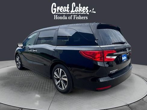 Certified 2024 Honda Odyssey Touring image 3