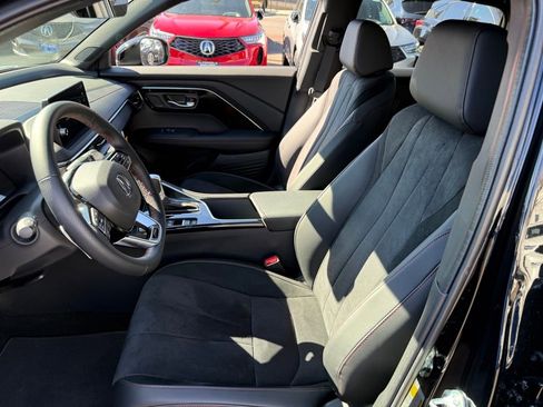 Certified 2025 Acura ADX A-Spec image 15