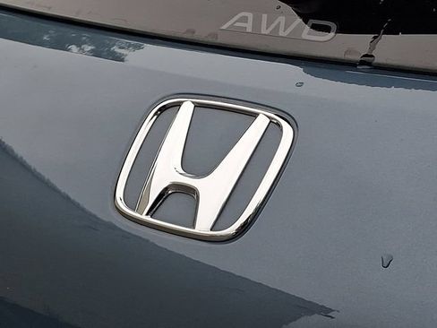 Used 2025 Honda HR-V LX image 31