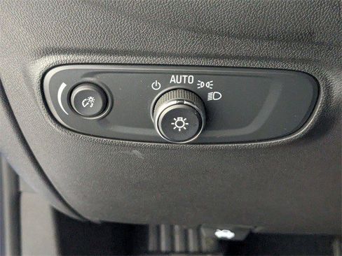 Certified 2024 Chevrolet Equinox LT w/ LPO, Floor Liner Package image 13