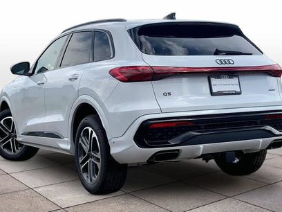 New 2026 Audi Q5 2.0T