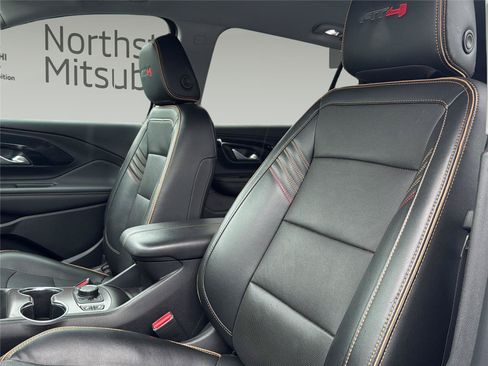 Used 2022 GMC Terrain AT4 w/ Infotainment Package II AWD/4WD image 18