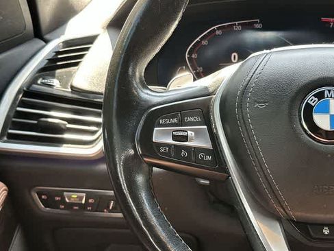 Used 2019 BMW X5 xDrive40i w/ Premium Package 2 AWD/4WD image 9