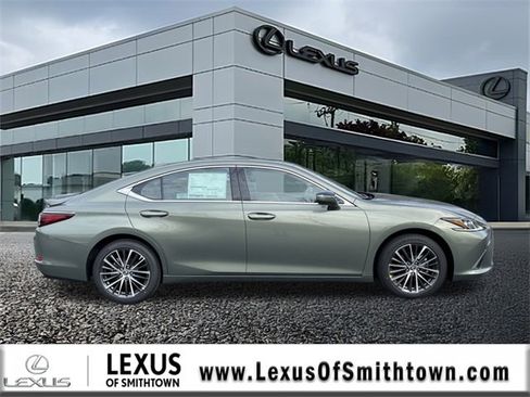 New 2025 Lexus ES 350 w/ Premium Package image 3