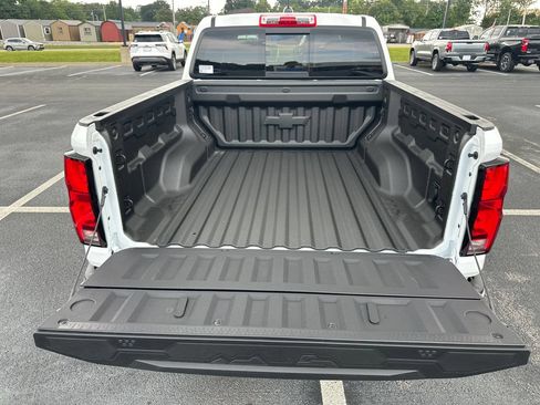 New 2026 Chevrolet Colorado LT w/ LT Convenience Package AWD/4WD image 9