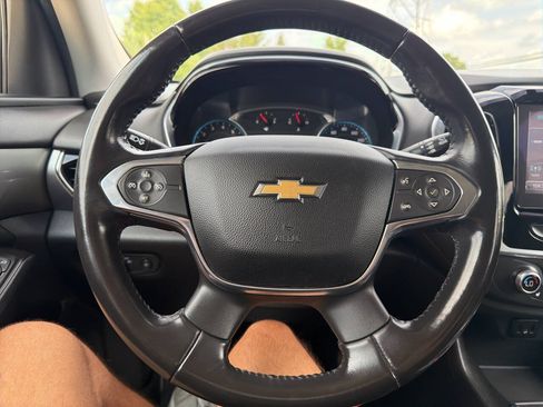 Used 2019 Chevrolet Traverse LT w/ LPO, Floor Liner Package AWD/4WD image 19