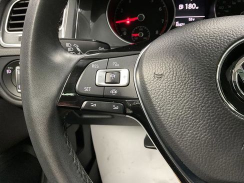 Used 2019 Volkswagen Golf Alltrack SEL image 17