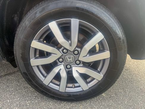 Used 2019 Honda Pilot EX-L image 34